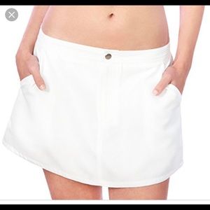 NWT Cabana Life swim skirt size medium